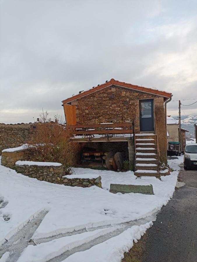 Gites De La Glaciere Saint-Chamond Eksteriør billede